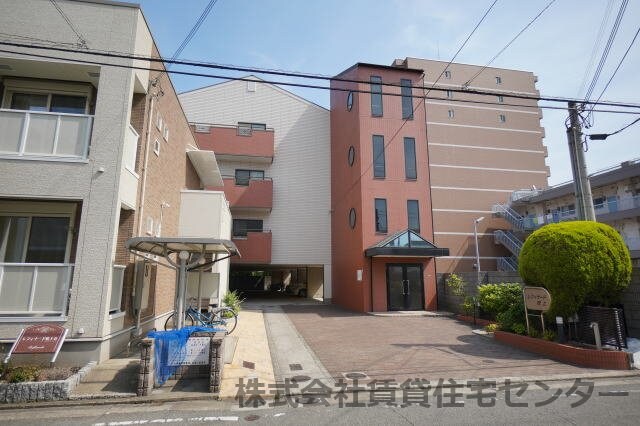 和歌山市駅 バス18分  小松原５丁目下車：停歩4分 4階の物件外観写真