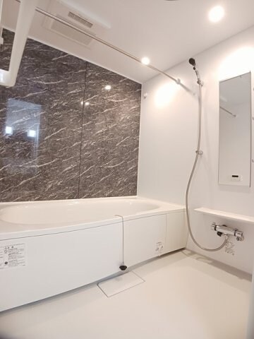 八幡前駅 徒歩16分 2階の物件内観写真