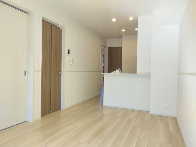 八幡前駅 徒歩16分 2階の物件内観写真