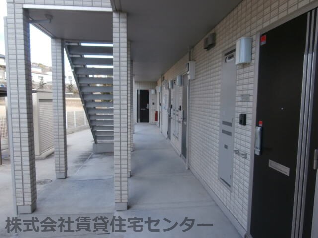 六十谷駅 バス14分  大谷東下車：停歩1分 1階の物件外観写真