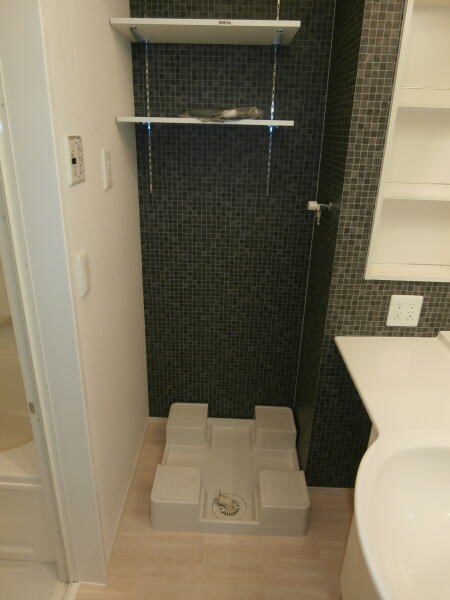 六十谷駅 バス14分  大谷東下車：停歩1分 1階の物件内観写真