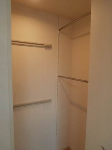 六十谷駅 バス14分  大谷東下車：停歩1分 1階の物件内観写真