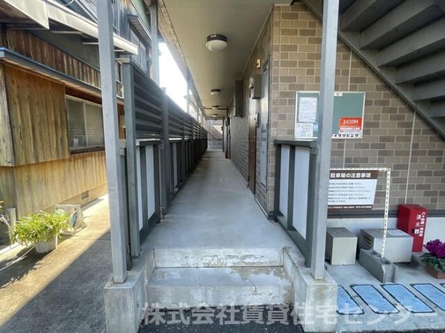 六十谷駅 徒歩4分 1階の物件外観写真
