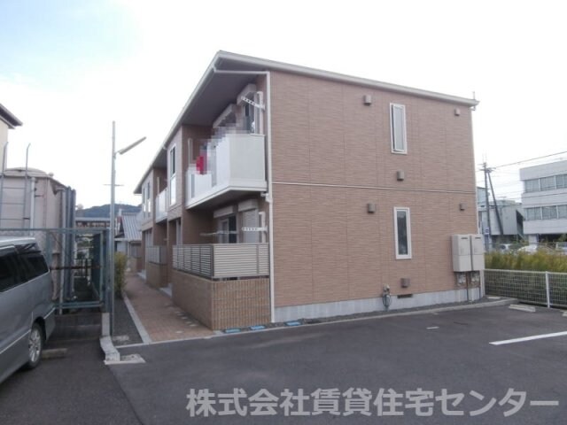 岩出駅 徒歩6分 1階の物件外観写真