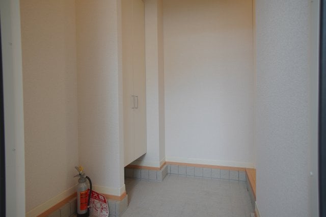 和歌山駅 徒歩3分 2階の物件内観写真