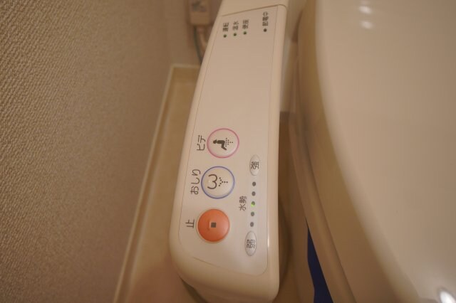 和歌山駅 徒歩3分 2階の物件内観写真