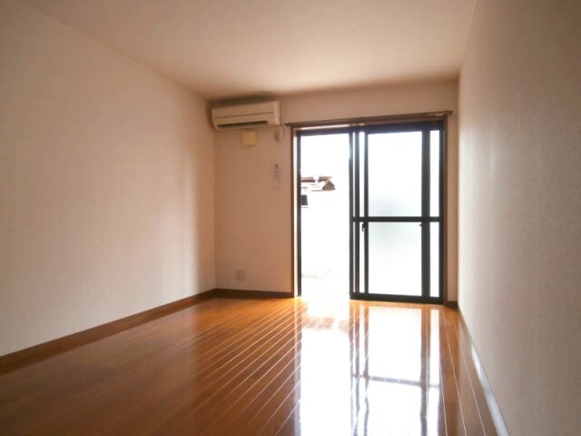 和歌山市駅 バス12分  日赤医療センター前下車：停歩6分 1階の物件内観写真