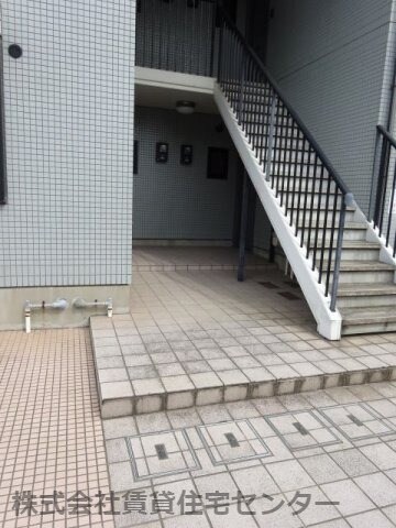 西ノ庄駅 徒歩8分 1階の物件外観写真