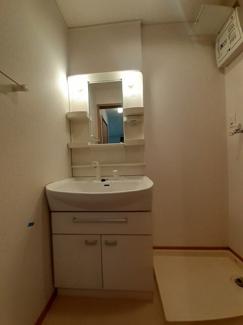 和歌山市駅 バス10分  水軒口下車：停歩2分 1階の物件内観写真