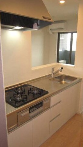 東松江駅 徒歩5分 2階の物件内観写真