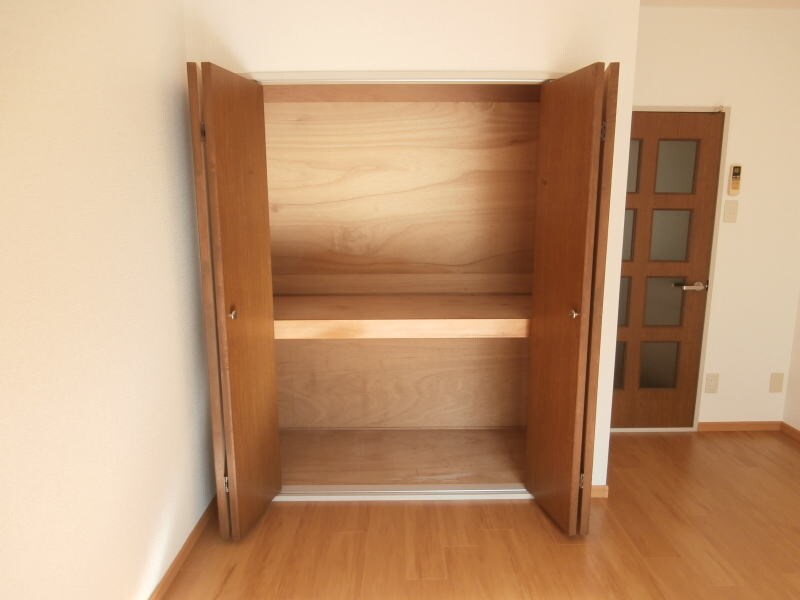 メゾンハッピーⅠの物件内観写真