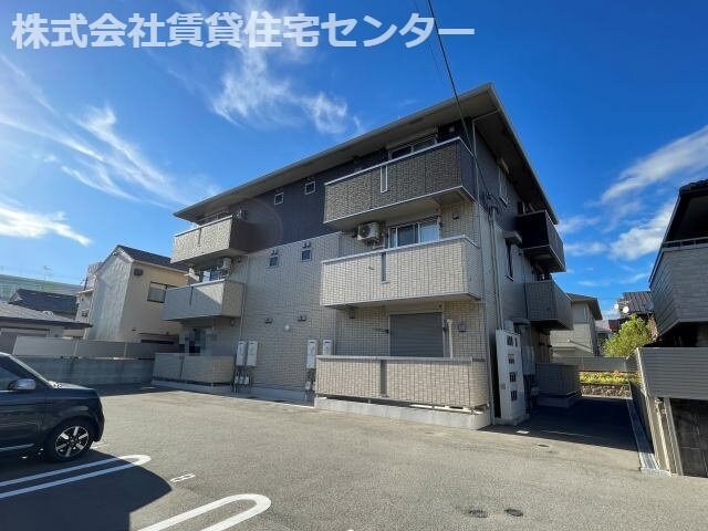 ノヴァ・グランデの物件外観写真