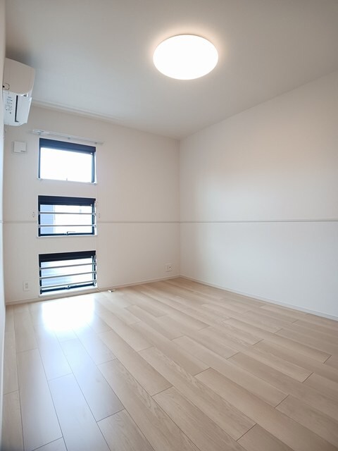 ザ・ビレッジグリーン木ノ本Ⅲの物件内観写真