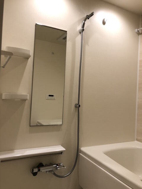 ロイズ紀三井寺Ⅰの物件内観写真