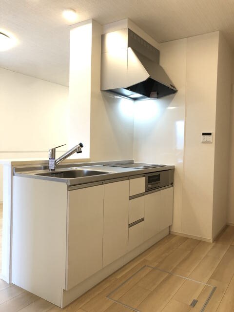 ロイズ紀三井寺Ⅰの物件内観写真