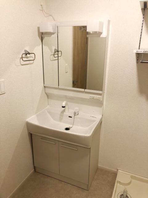 ロイズ紀三井寺Ⅰの物件内観写真