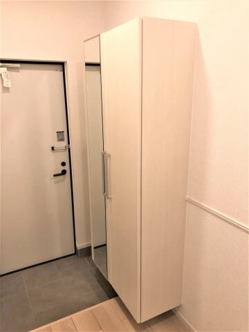 ロイズ紀三井寺Ⅰの物件内観写真