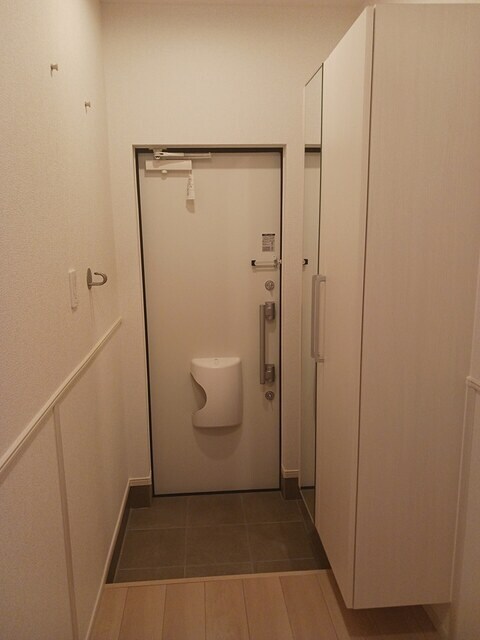 ロイズ紀三井寺Ⅰの物件内観写真