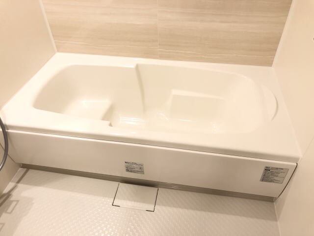 ロイズ紀三井寺Ⅰの物件内観写真