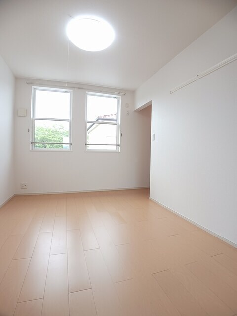 ヴィクトワールＡの物件内観写真