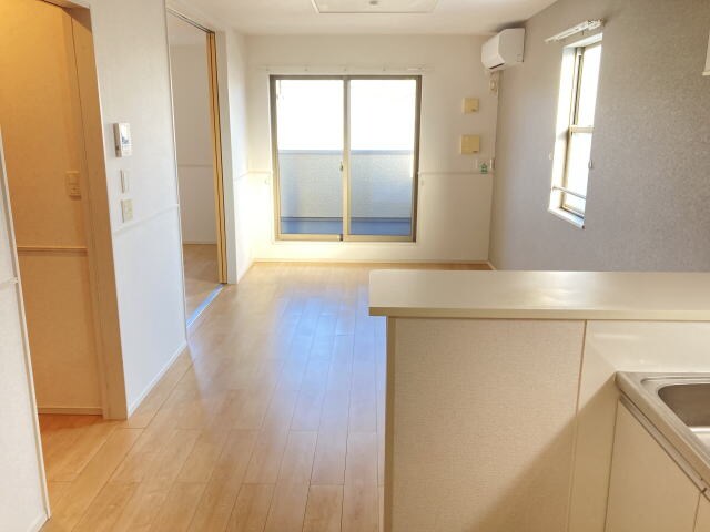 ラヴィーン（ＲＡＶＩＮＥ）Ⅰの物件内観写真