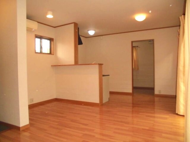 メゾンサンドーの物件内観写真