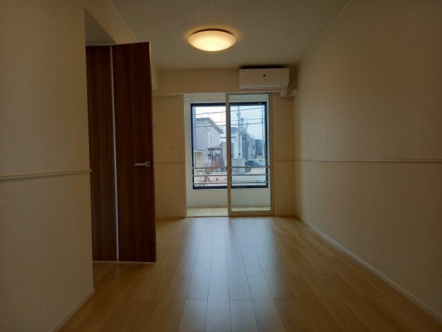 ソレアード・ポールⅡの物件内観写真