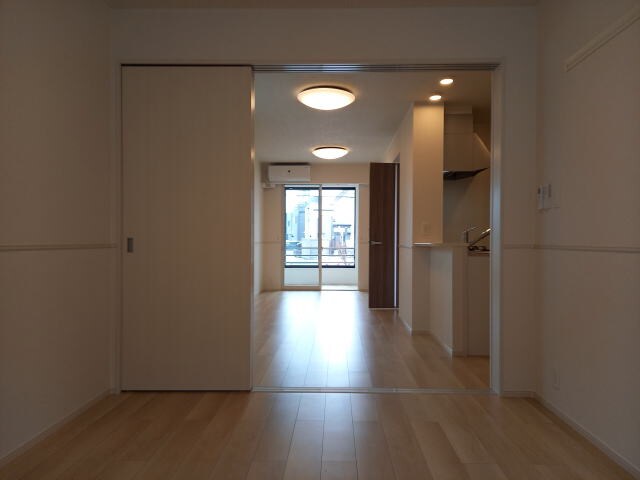 ソレアード・ポールⅡの物件内観写真