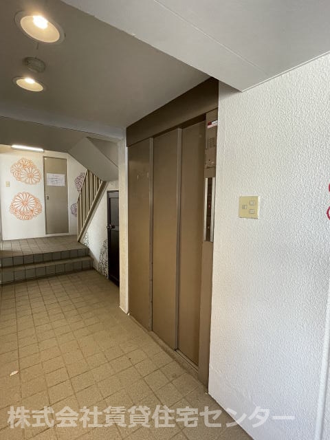 プレゼンス浜の宮の物件外観写真