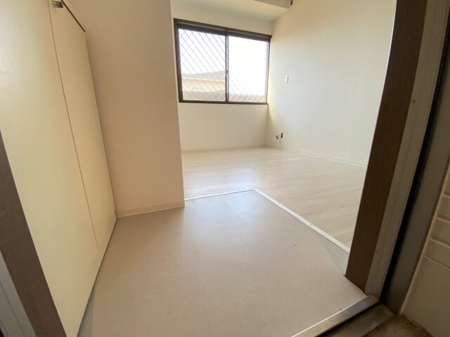 プレゼンス浜の宮の物件内観写真