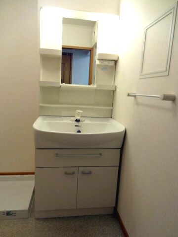 ブランシュール　Ⅱの物件内観写真