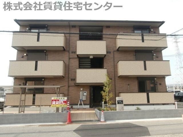 D-room出島の物件外観写真