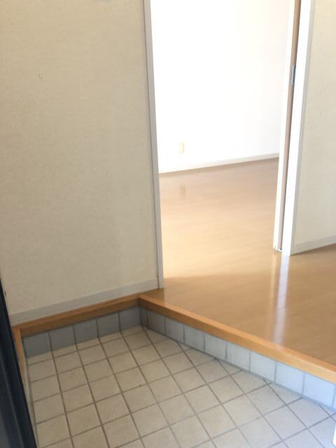 エクセレンス六十谷の物件内観写真