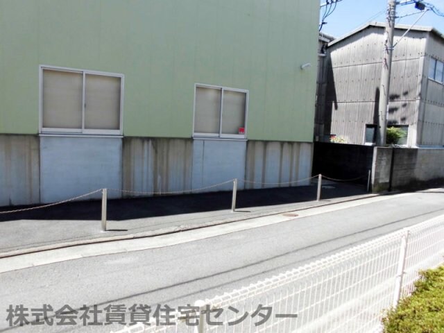 小雑賀マンションの物件外観写真