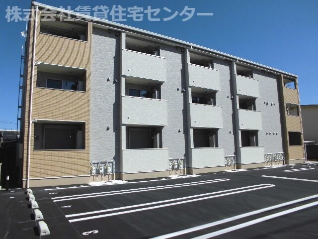 ソラーナの物件外観写真