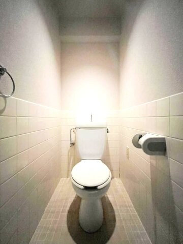 紀三井寺駅 バス6分  和歌浦下車：停歩2分 2階の物件内観写真