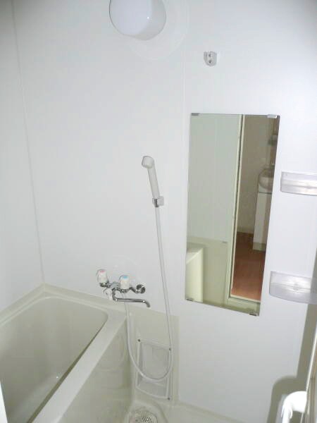 クラウンハイツ和歌浦東の物件内観写真