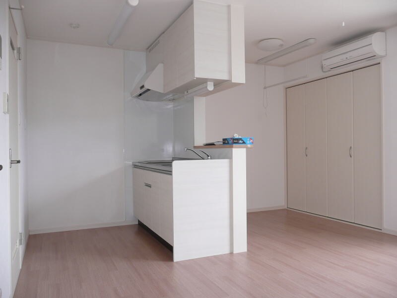 クラウンハイツ和歌浦東の物件内観写真