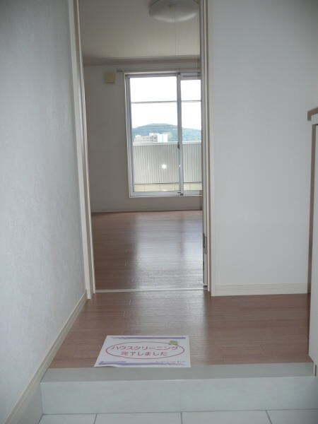 クラウンハイツ和歌浦東の物件内観写真