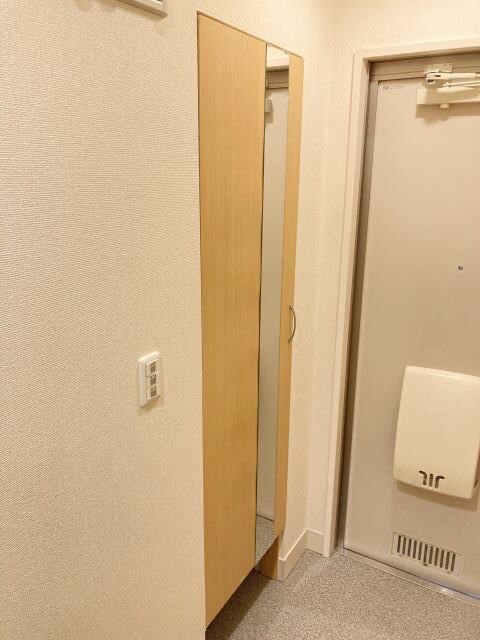 和歌山市駅 バス13分  高松下車：停歩6分 1階の物件内観写真