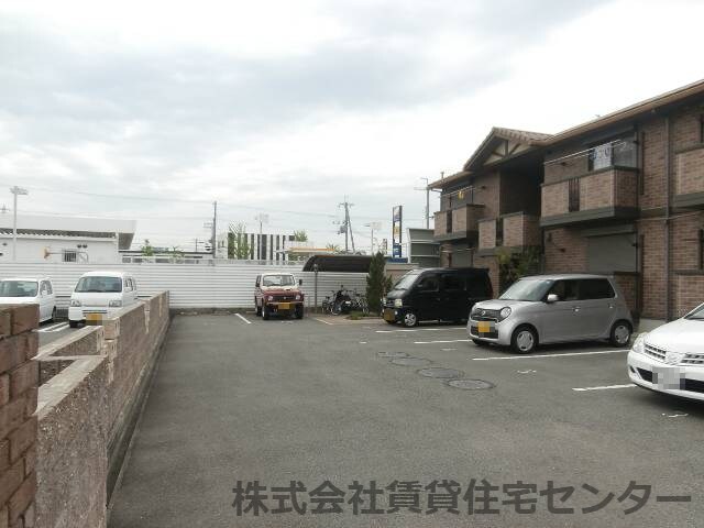 ヴィヴレ堀川の物件外観写真