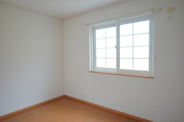 シャルパンティエⅡの物件内観写真