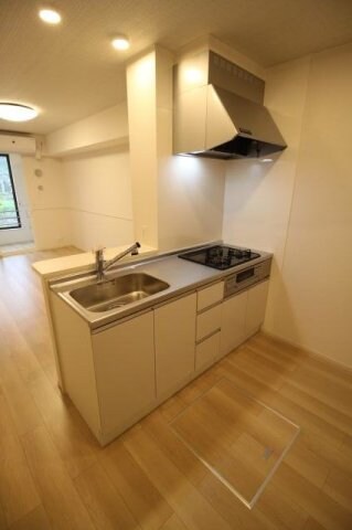 紀三井寺駅 バス5分  競技場前下車：停歩8分 1階の物件内観写真