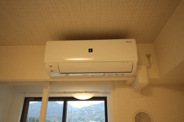 紀三井寺駅 バス5分  競技場前下車：停歩8分 1階の物件内観写真