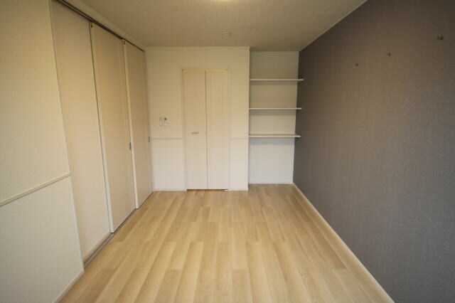 紀三井寺駅 バス5分  競技場前下車：停歩8分 1階の物件内観写真