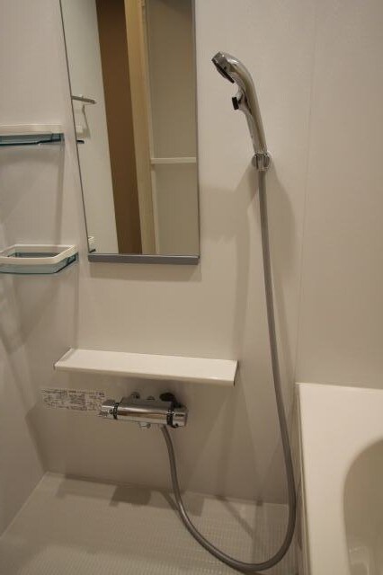 紀三井寺駅 バス5分  競技場前下車：停歩8分 1階の物件内観写真