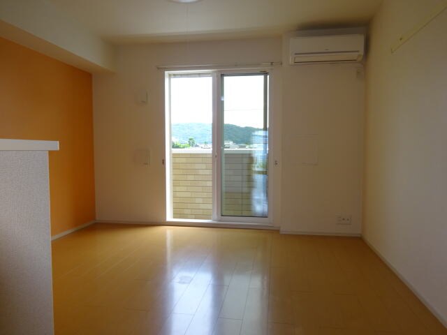 コートジュネスＢの物件内観写真