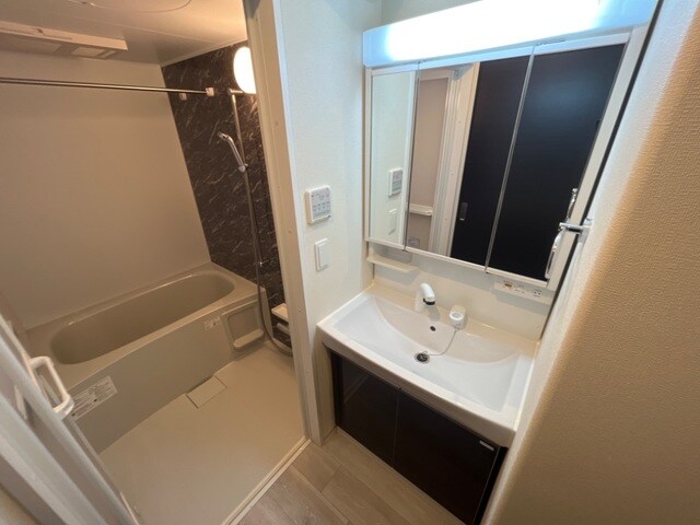 ワシンレジデンスの物件内観写真