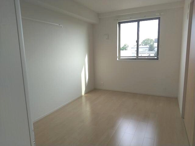 ヴェルソー有本Ⅱの物件内観写真