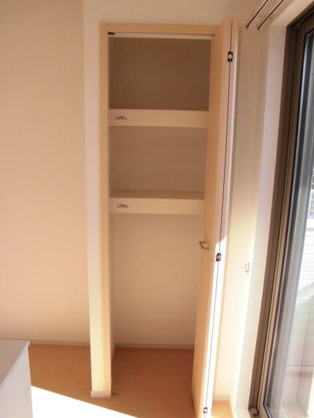 藤並駅 バス13分  こころの医療センター下車：停歩7分 1階の物件内観写真